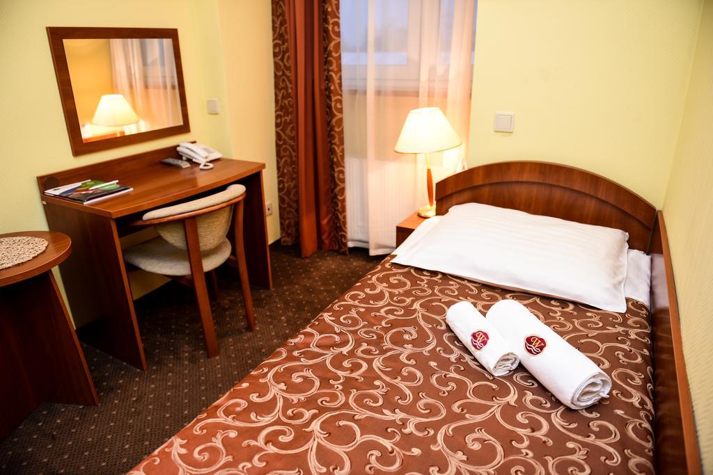 Hotel Wityng Ślesin Cameră foto